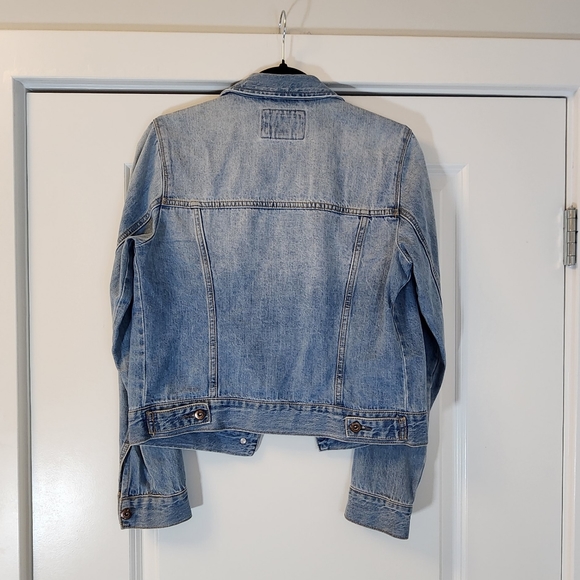 Jean jacket - Picture 2 of 4